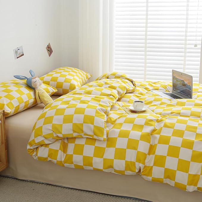 CLOTHKNOW Light Yellow Grid Queen Comforter Set Plaid Bedding Sets Checker Queen Comforter Light Yellow Queen Size Comforter Sets