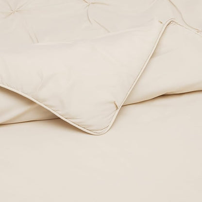 Amazon Basics All-Season Down-Alternative 3-Piece Comforter Bedding Set, Soft Lightweight Microfiber, Pinch Pleat Design, King, Beige