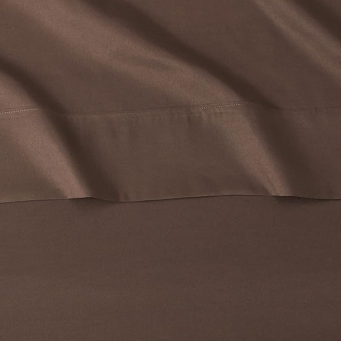 Amazon Basics Lightweight Super Soft Easy Care Microfiber 3-Piece Twin XL Sheet Set with 14-Inch Deep Pockets, Solid, Chocolate