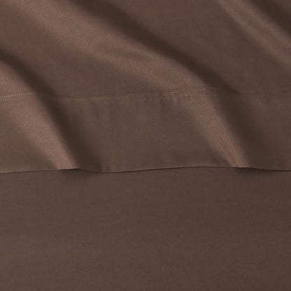 Amazon Basics Lightweight Super Soft Easy Care Microfiber 4 Piece Bed Sheet Set with 14-Inch Deep Pockets, Including Fitted Sheets, Full, Chocolate, Solid