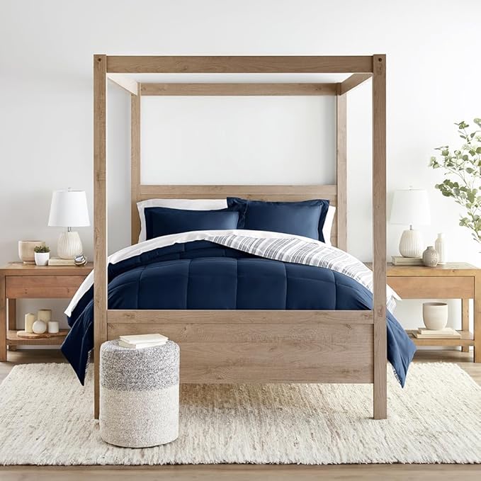 LINENS & HUTCH Comforter Set Patterned Microfiber All Season Down-Alternative Ultra Soft Bedding in Farmhouse Dreams - Full/Queen Farmhouse Dreams Navy