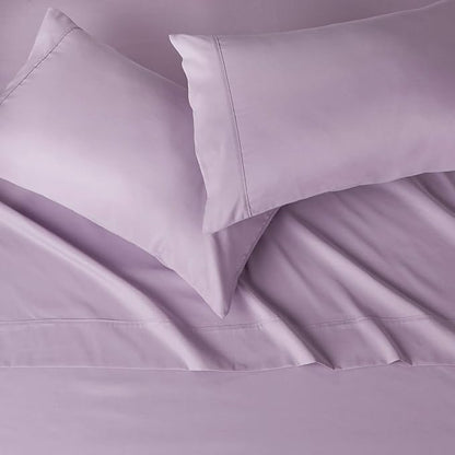 Amazon Basics Lightweight Super Soft Breathable Brushed Microfiber 4-Piece Sheet Set with 14-Inch Deep Pockets, Wrinkle Resistant, Queen, Frosted Lavender, Solid