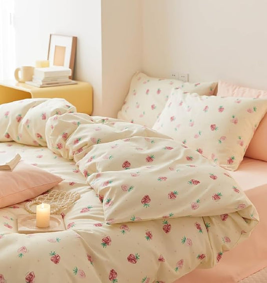 Nayoroom Strawberry Duvet Cover Set Queen Size Girls Cute Pink Strawberries Kawaii Comforter Cover 3 Pieces Soft Lightweight Microfiber Cream White Bedding with Zipper Closure