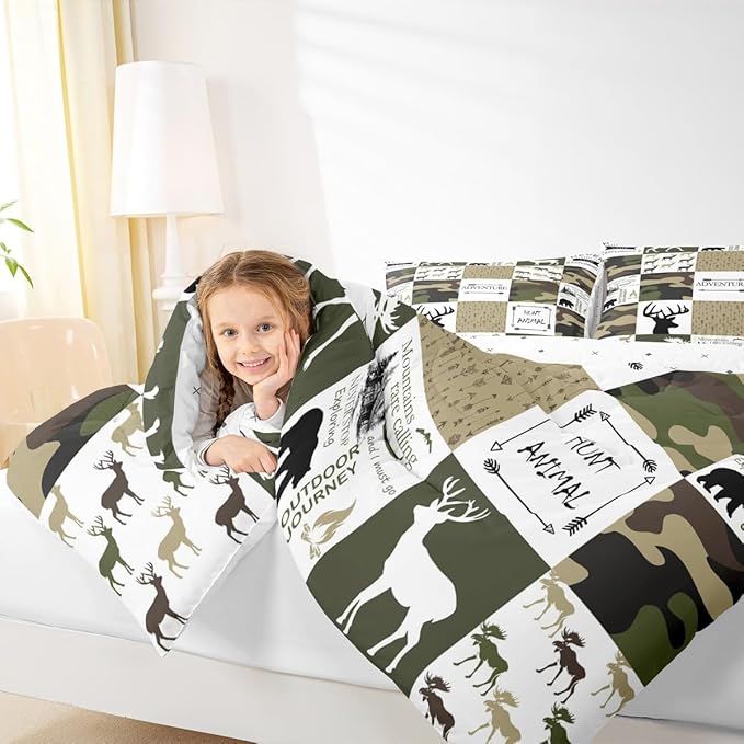 Grid Comforter Set King Size for Kids Teens Boys Room Decor,Camo Deer Antler Arrows Bedding Set Outdoor Adventure Quilt Set Bear Elk Animal Duvet Insert with 2 Pillowcases,Army Green White
