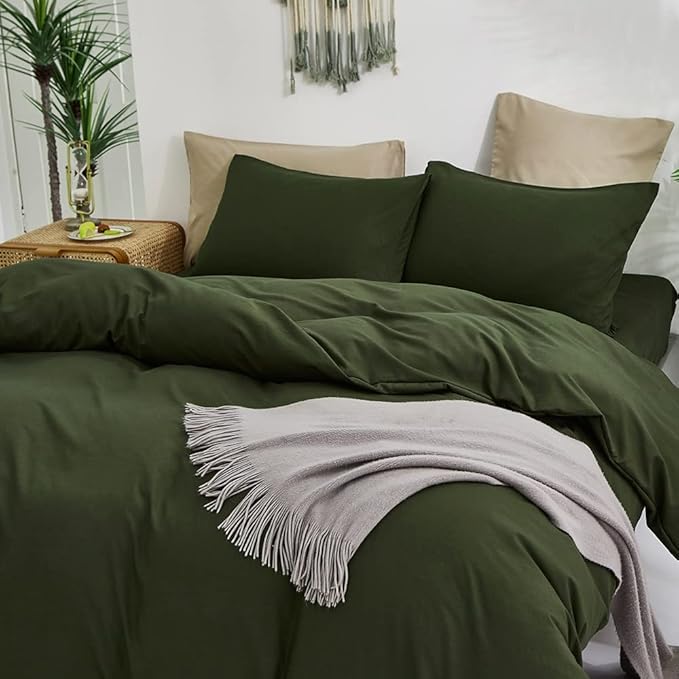 CLOTHKNOW Dark Green Twin/Twin XL Comforter Set 3Pcs Green Bedding Comforter Sets Boys Girls Comforter Soft Military Comforter with 2 x Pillow Cases