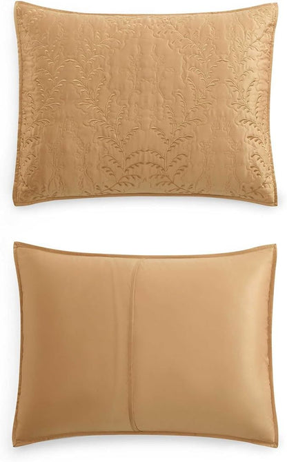 Martha Stewart - King Size Quilt Set, Soft & Smooth Sateen Bedding with a Light and Breathable Feel, 3 Piece Bed Set with Matching Pillowcases (Fern Embroidery Beige)
