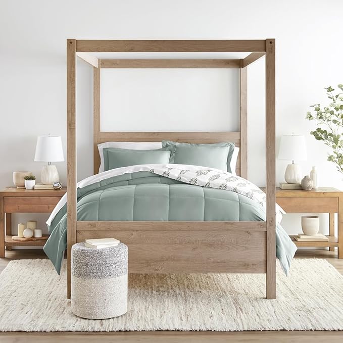 LINENS & HUTCH Comforter Set Patterned Microfiber All Season Down-Alternative Ultra Soft Bedding in Folk Leaves - Full/Queen Folk Leaves Eucalyptus