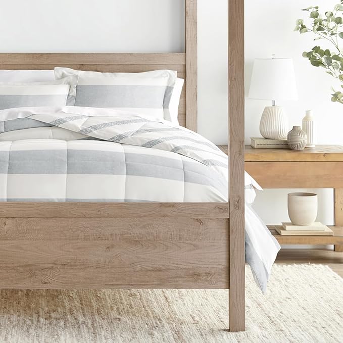 LINENS & HUTCH Comforter Set Patterned Microfiber All Season Down-Alternative Ultra Soft Bedding in Distressed Stripe - King/Cal-King Distressed Stripe Light Blue