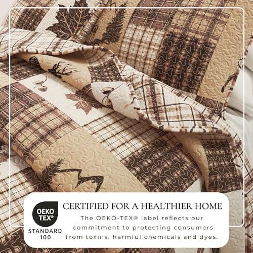 Great Bay Home Lodge Quilt Set - 3-Piece King/California King Size Rustic Bedding Set - Lightweight, All-Season, Reversible Bedspread (Deer & Leaf Patchwork)