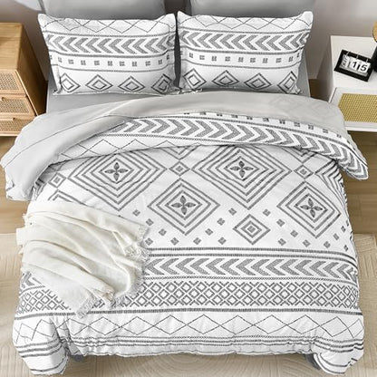 Yiran White Comforter Set Queen Size, 7 Piece Boho Aztec Bedding Set, Bohemian Bed in a Bag Queen, Soft Microfiber Striped Complete Bedding Set with Sheets for All Season