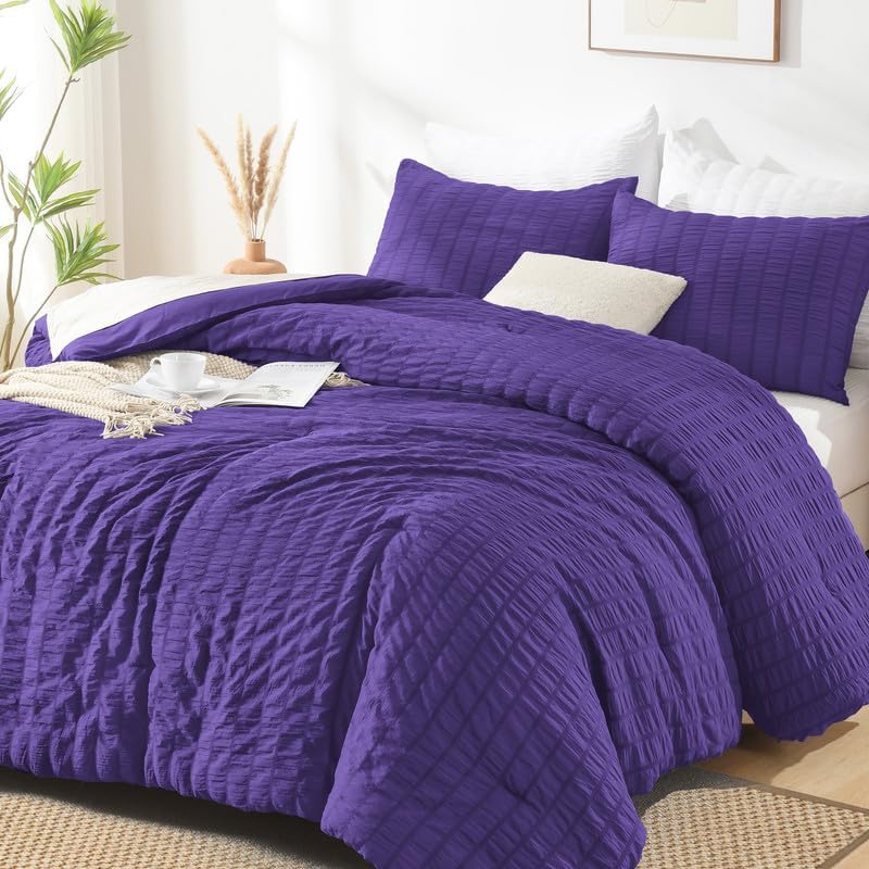 AveLom Dark Purple Seersucker King Comforter Set (104x90 inches), 3 Pieces-100% Soft Washed Microfiber Lightweight Comforter with 2 Pillowcases, All Season Down Alternative Comforter Set for Bedding