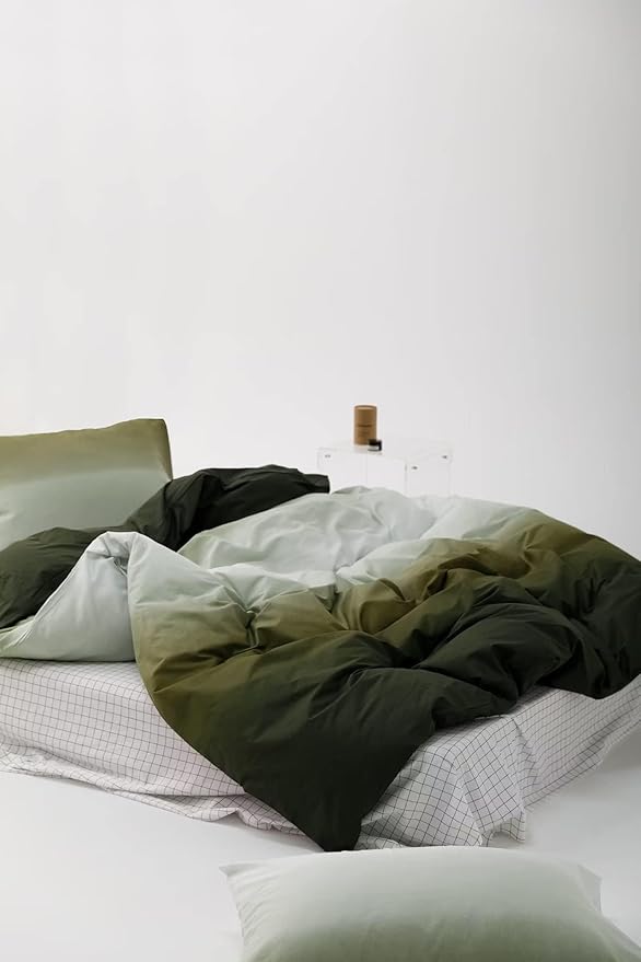 Houseri Gradient Green & White Comforter Set - Green & Cream Bedding - King Size