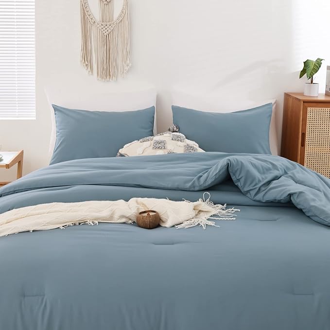 ROSGONIA Comforter Full Size for Boys Teen Girls Dusty Blue, 3pcs (1 Boho Comforter & 2 Pillowcases), Lightweight Dorm Bedding Soft All Season Bed Set