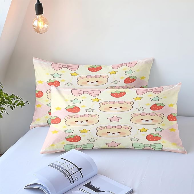 3Pcs Girls Kids Cartoon Yellow Bears Comforter Set, Star Strawberry Pattern Bedding Set King Size for All Seasons, 1 Comforter (104" x 90"), 2 Pillowcases