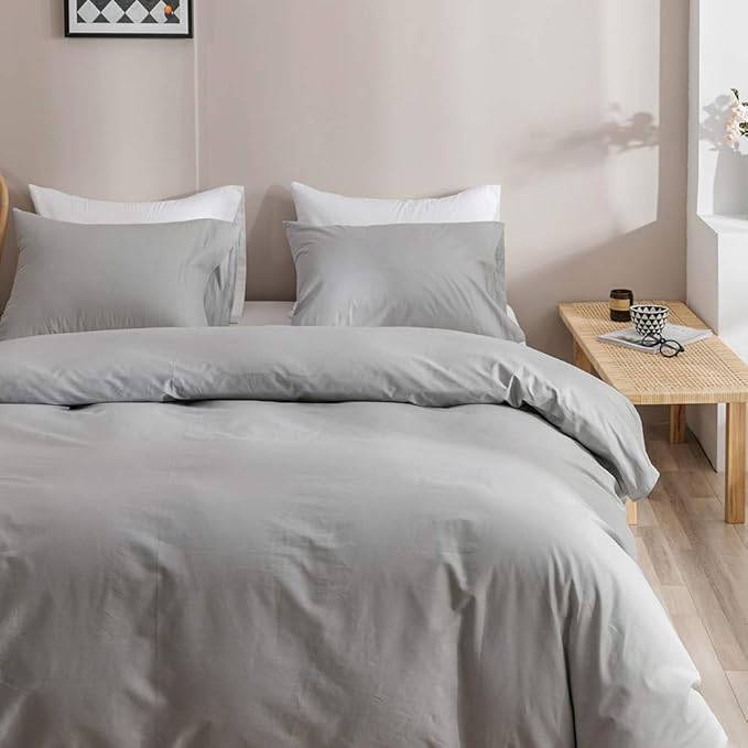 CLOTHKNOW Light Grey Full Size Comforter Set Gray Bedding Comforter Sets Men Women Bedding Sets Soft Comforter with 2 x Pillow Cases