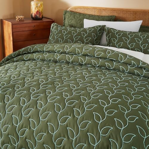 EVENHUG Quilt King Size Bedding Set with Pillow Sham Lightweight Bedspreads Coverlet Soft Reversible Bed Cover for All Season 3 Piece