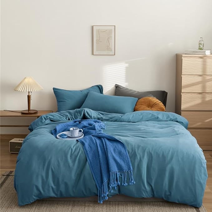 CLOTHKNOW Lake Blue Queen Comforter Set Blue Bedding Sets Soft Girls Women Comforter Queen with 2 x Pillow Cases