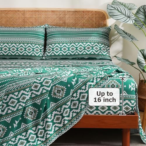 CozySmile 4 Pieces Queen Sheet Set Bohemian, Boho Sheets Soft Microfiber Deep Pocket, Western Sheets Geometric(Queen, Emerald Green)