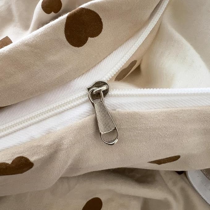 Nayoroom Brown Heart Duvet Cover King Size Vintage Hearts Printed on Taupe Duvet Cover Kids Girls 3 Pieces Soft Microfiber Farmhouse Bedding Set with Zipper Closure