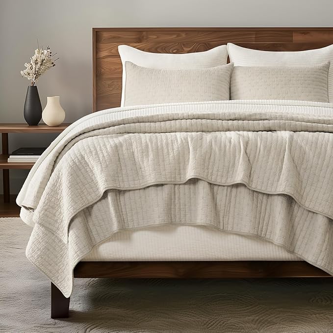 EVERGRACE Cross Stitch Pre-Washed Cotton Quilt Bedding Set King Size, Oversized 3 Pieces Lightweight Bedspread Coverlet for All Season, with 2 Matching Shams, Flax Beige,108"x96"