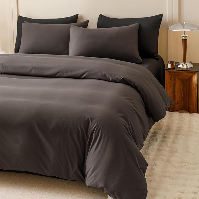 CLOTHKNOW Dark Brown Queen Comforter Set 3Pcs Coffee Bedding Sets Soft Queen Comforter Men Women Comforter with 2 x Pillow Cases