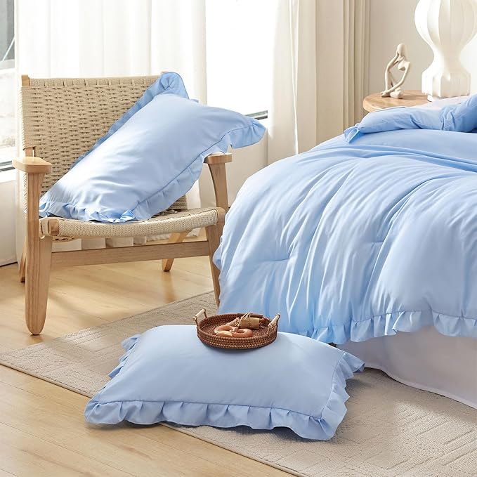 JANZAA Ruffle Light Blue Comforter Set Queen Size Comforter 3PCS 1 Emerald Comforter and 2 Pillowcases Vintage Farmhouse Shabby Chic Bedding Soft Fluffy Comforter Set All Season (Light Blue, Queen)