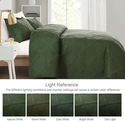 Exclusivo Mezcla Quilts Queen Size - Olive Green Quilt Set Bedspread with 2 Pillow Shams, Modern Bedding Set with Striped Pattern, Soft Lightweight Bedspreads Queen Size for All Seasons