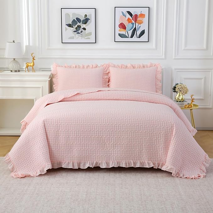 Blush White Ruffle Gingham Quilt Set Queen Size with 2 Pillow Shams, 100% Washed Cotton Yarn-Dyed Quited Bedspread Farmhouse Bedding Set (Blush, Queen) | 100% washed cotton, gingham quilts, ruffles