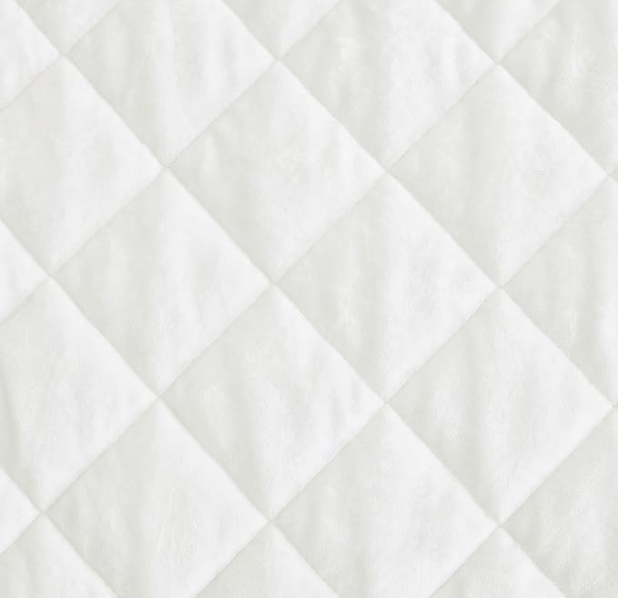 Chezmoi Collection Lux Cream White Velvet Quilt King Set, 3-Piece Plush Distressed Velvet Bedding All Season Lightweight Comforter Brushed Microfiber Reverse with Diamond Stitch Quilting