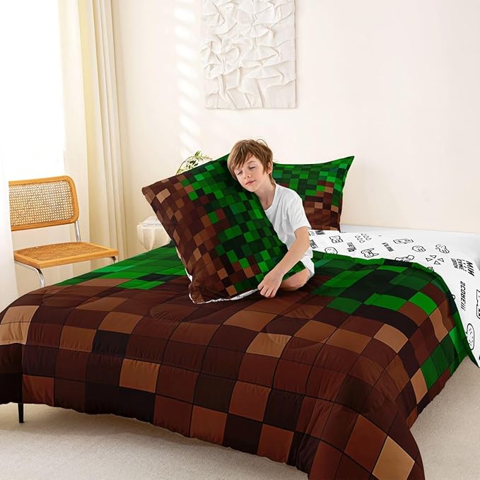Pixelated Comforter Set Full Size,Patchwork Grid Video Games Kids Bedding Set,Miners Lattice Simple Quilt Comforter,Dark Green Brown Duvet Insert,2 Pillowcases