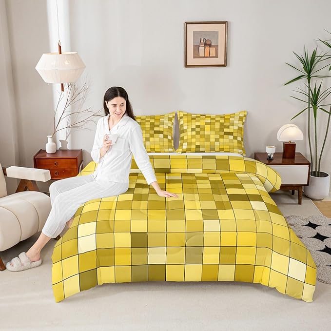Pixelated Miners Game Kids Bedding Set King Size,Video Games Gamepad Gaming Comforter Set,Geometric Square Quilt Comforter,Yellow Bedroom Duvet Insert,2 Pillowcases