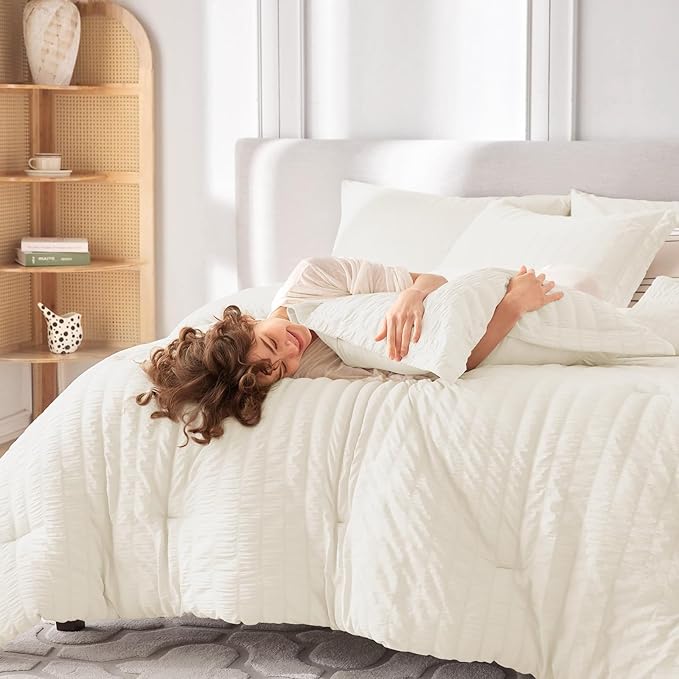 MUXHOMO 7 Pieces Queen Comforter Set, Seersucker Bed in a Bag Queen Size, All Season Luxury Bedding Set with Comforter, Flat Sheet, Fitted Sheet, Pillowcases & Shams, Ivory