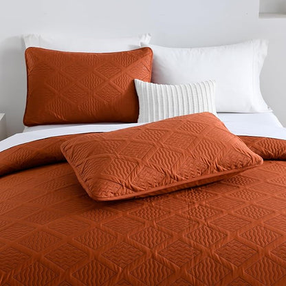 Yiran Burnt Orange Fall Quilt Set King Size Bedding Set Lightweight Bedspreads 3 Piece Soft Microfiber Terracotta Diamond Pattern Bed Coverlet for All Season with 2 Pillow Shams (106x96 Inch)