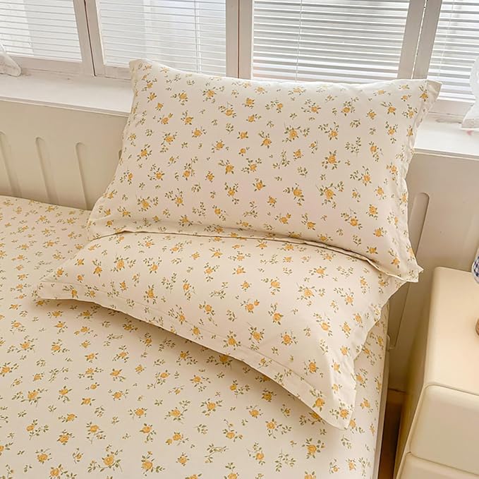 Yellow Comforter Set Full Size - Orange Floral Quilt Bedding Set 3 Pieces, Comforter Set Full, Soft & Lightweight Comforter(79‘’ x 90‘’) for Girl All Season & 2 Pillowcases(30‘’x20‘’)