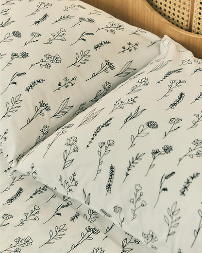 Floral Sheets - Black & White Floral Bed Sheet Set - 1 Flat, 2 Fitted & 2 Pillowcases w/ Deep Pockets - Wrinkle & Fade Free - Boho Botanical Bedding - Soft, Breathable & Cooling - Split King Size Set