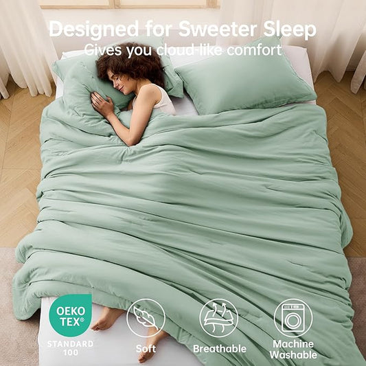MUXHOMO King Size Comforter Set, All Season Ultra Soft Down Alternative Bedding - 3 Piece Lightweight Bed Set Includes 1 Comforter (104"x90") and 2 Pillow Shams (20"x36"), Sage Green