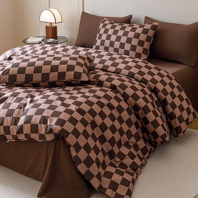 CLOTHKNOW Dark Brown Plaid King Size Comforter Set Grid Bedding Comforter Sets Soft Checker Geometric Comforter with 2 x Pillow Cases