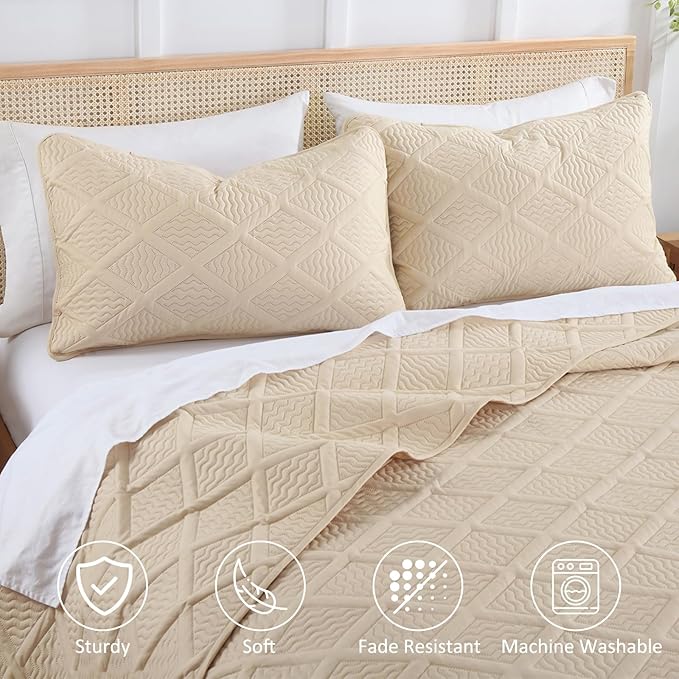 Yiran Camel Quilt Set King Size, 3 Piece Reversible Bedspreads Bedding Set, Fall Diamond Pattern Coverlet for All Season with 2 Pillow Shams (King, 106x96 Inch)