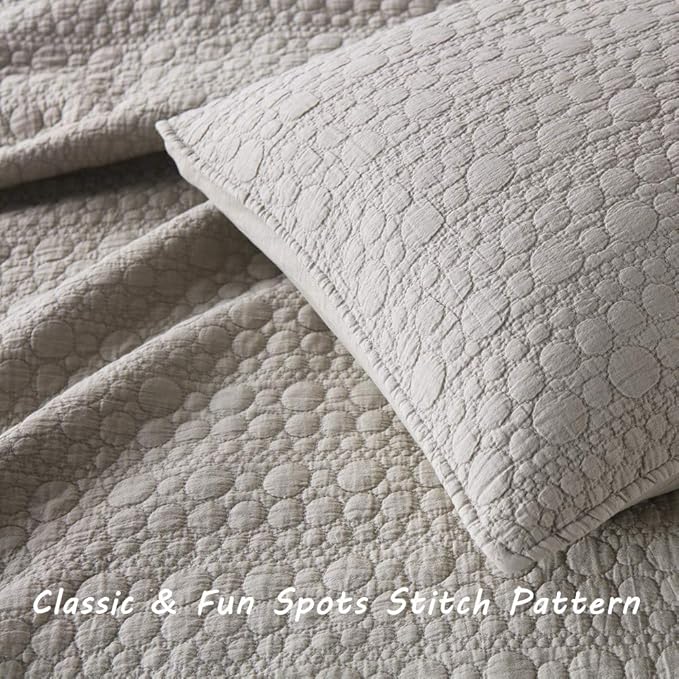 Oversized King Quilt Set, Beige California King Quilt Classic Geometric Spots Stitched Pattern, Stone-Washed Microfiber Ultra Soft Lightweight Quilted Bedspread Cal King for All Season, 3 Pieces