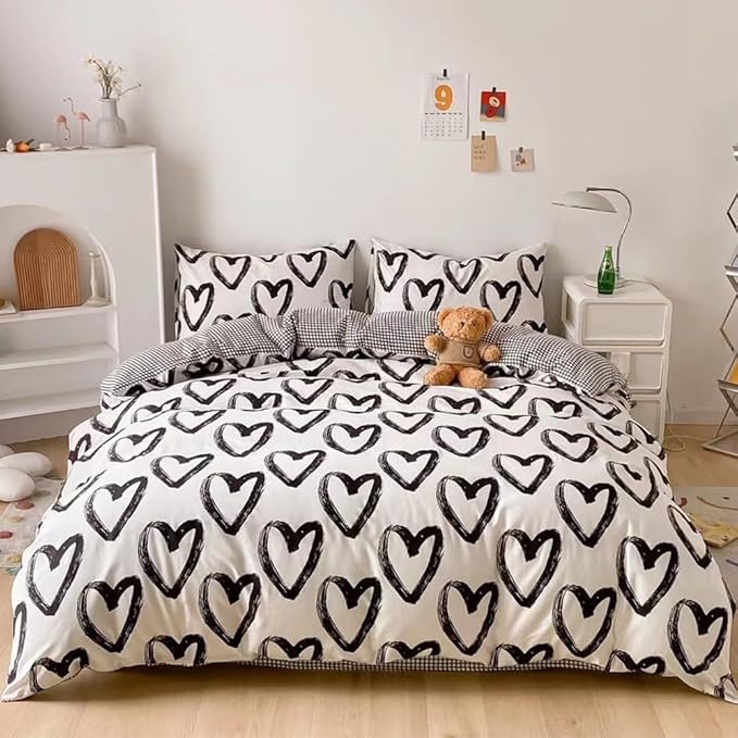 CLOTHKNOW Black White Comforter Set Twin/Twin XL Love Shaped Bedding Comforter Sets Black Grid Comforter Kawaii Comforter with 2 x Pillow Cases