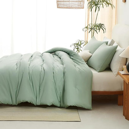 CozyLux King Size Comforter Set Sage Green, 3 Pieces Solid Comforters King Size Breathable Quilted Bedding Sets, Luxury Soft Lightweight Bed Set with Down Alternative Comforter and 2 Pillowcases