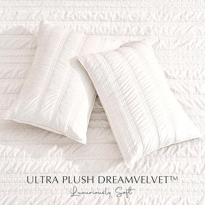 EVERGRACE Luxury Ruched Velvet Quilt King Size, Ultra Soft Bedspread Coverlet Set, Lightweight Velvet Comforter, Quilted Bedding Cover with 2 Matching Shams for All Season, Ivory White