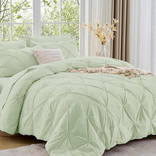 Sasttie Queen Comforter Set, 7-Piece Bed in a Bag, Pintuck Bedding Sets for All Season, Includes Comforter, Flat Sheet, Fitted Sheet, Pillowcases and Pillowshams, Mint