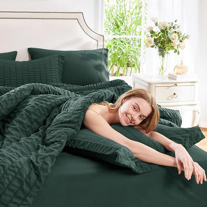 CozyLux Twin Comforter Set with Sheets 5 Pieces, Forest Green Seersucker Textured Bed in a Bag, Luxury Soft Bedding Sets with Down Alternative Comforter, Sheets, Pillowcase & Sham for All Seasons