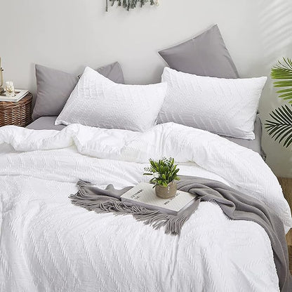 Houseri California King Comforter Set White Boho Tufted Jacquard Bedding Sets Cal King Women Solid White Shabby Chic Comforters Men Modern Soft Comfy Plain White Farmhouse Tassels Bed Quilt King Plus