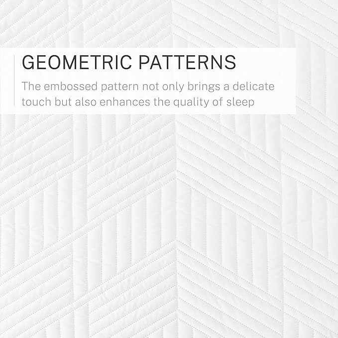 Exclusivo Mezcla Ultrasonic Full Queen Quilt Bedding Set, Lightweight White Bedspreads Soft Modern Geometric Coverlet Set for All Seasons (1 Quilt and 2 Pillow Shams)