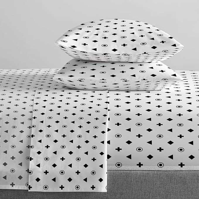 Jay Franco Game On 5 Piece Full Bed Set - Includes Reversible Comforter & Sheet Set - Bedding Features Video Game Contoller - Super Soft Fade Resistant Microfiber