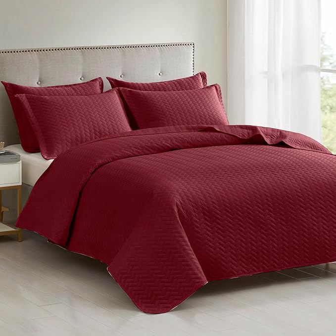 Maple&Stone Quilt Set Oversized King Size, 128"x120" Lightweight Burgundy Bedspread Ultrasonic Chevron Pattern Light Coverlet for All Season Comforter Bedding Decor - 3 Piece Bed Cover Sets