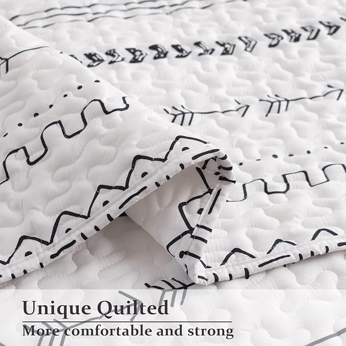 DURLENGEN White Quilt Set Queen Size 3Pcs,Bohemian Design with White & Black Geometric Pattern Printed on White, All Season Lightweight Bedspread Coverlet Sets(Queen 90x96,Boho White)