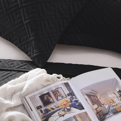 EXQ Home Quilt Set Full Queen Size Black 3 Piece,Lightweight Soft Coverlet Modern Style Squares Pattern Bedspread Set for All Season(1 Quilt,2 Pillow Shams)